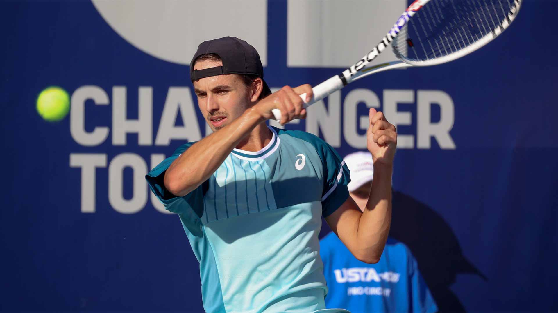 Zachary Svajda wins the Challenger 75 event in Tiburon, California.
