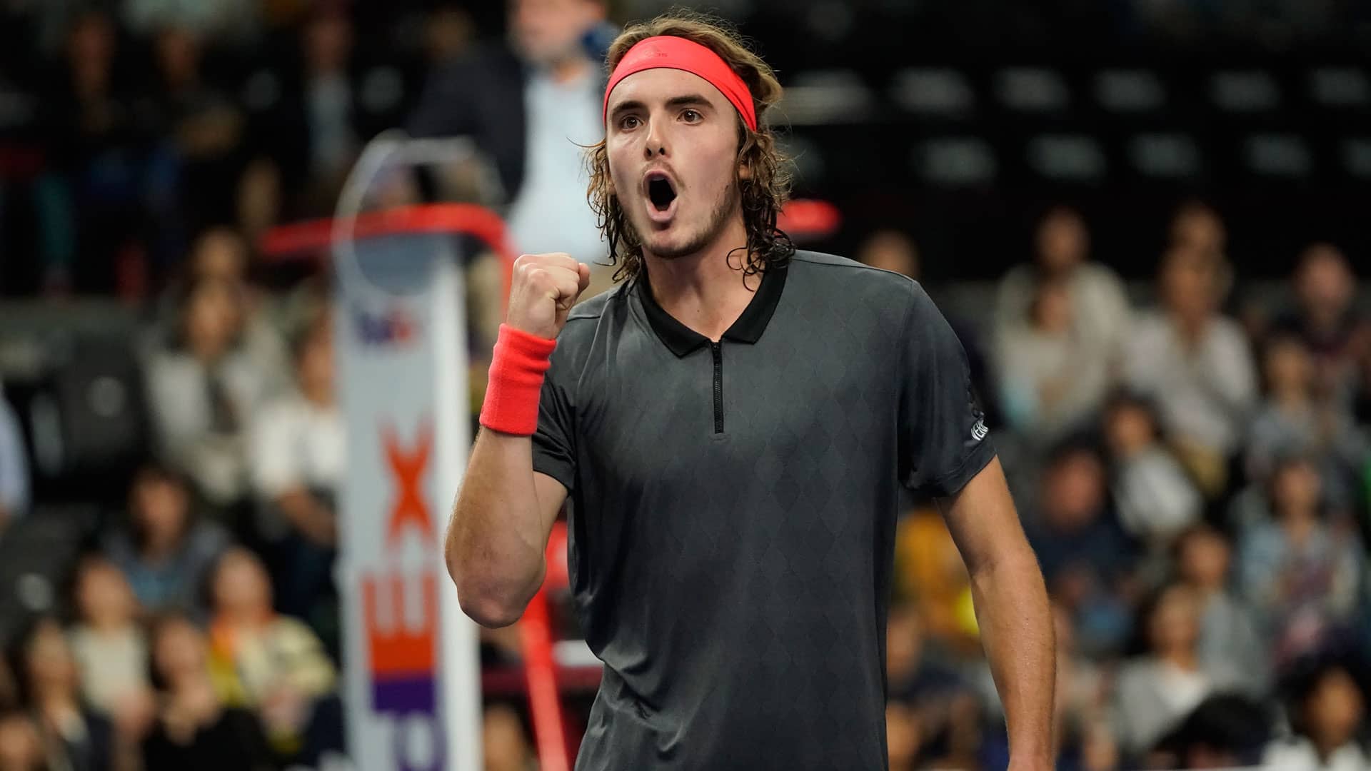 Tsitsipas
