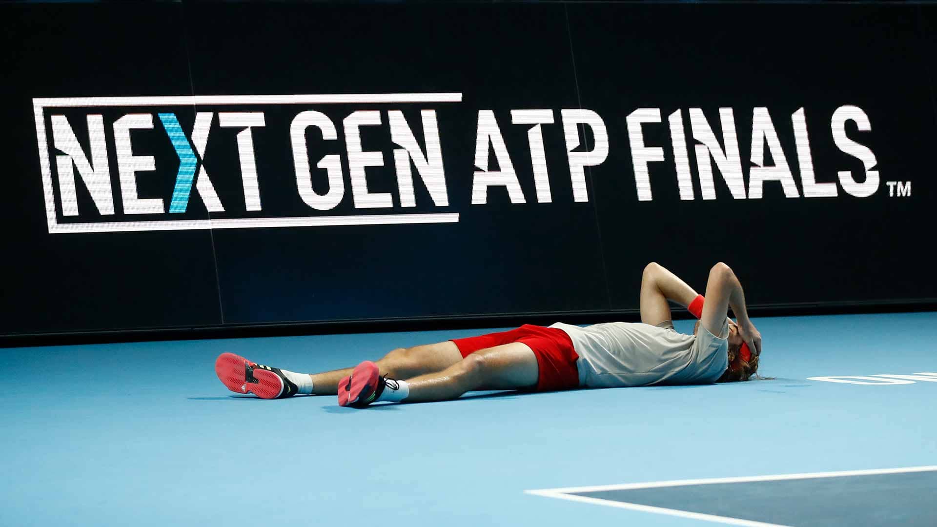 Tsitsipas