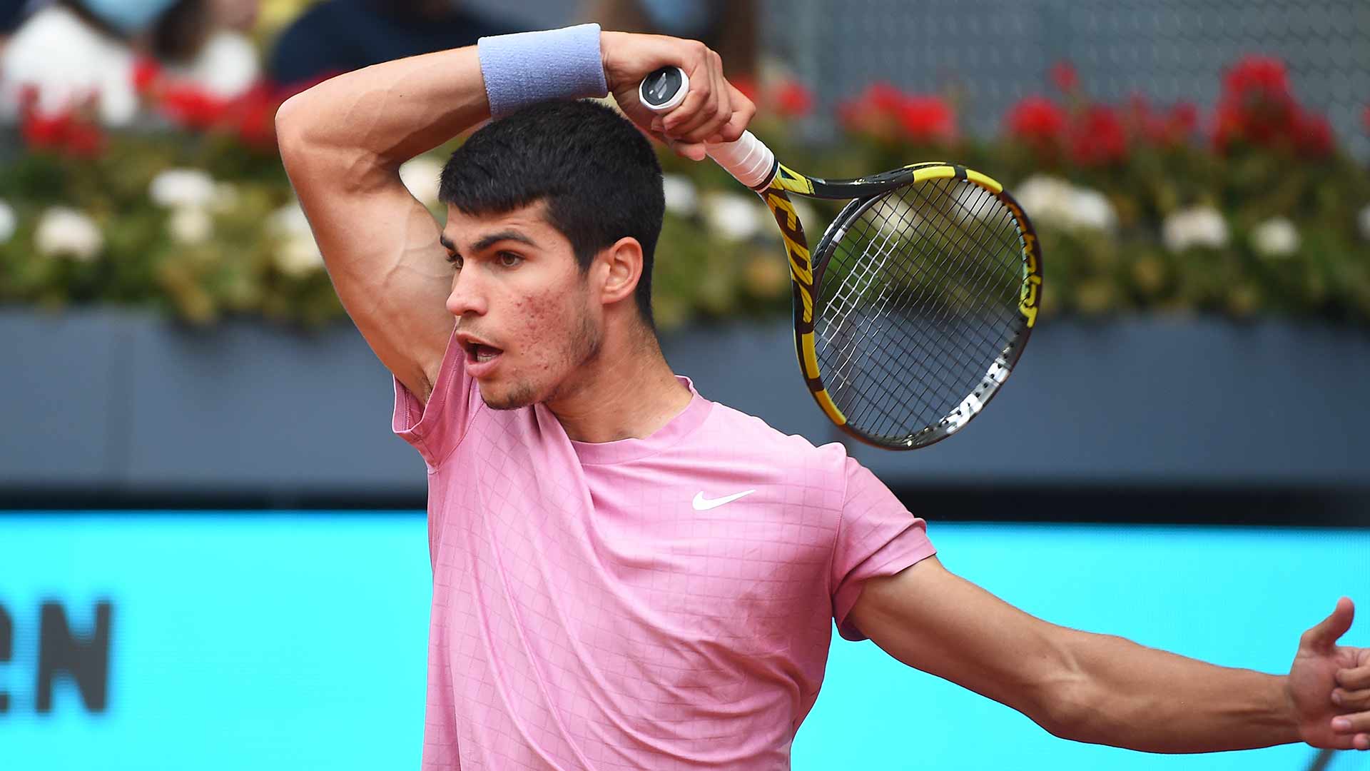 Carlos Alcaraz sets up a second-round showdown with Rafael Nadal. Carlos Alcaraz