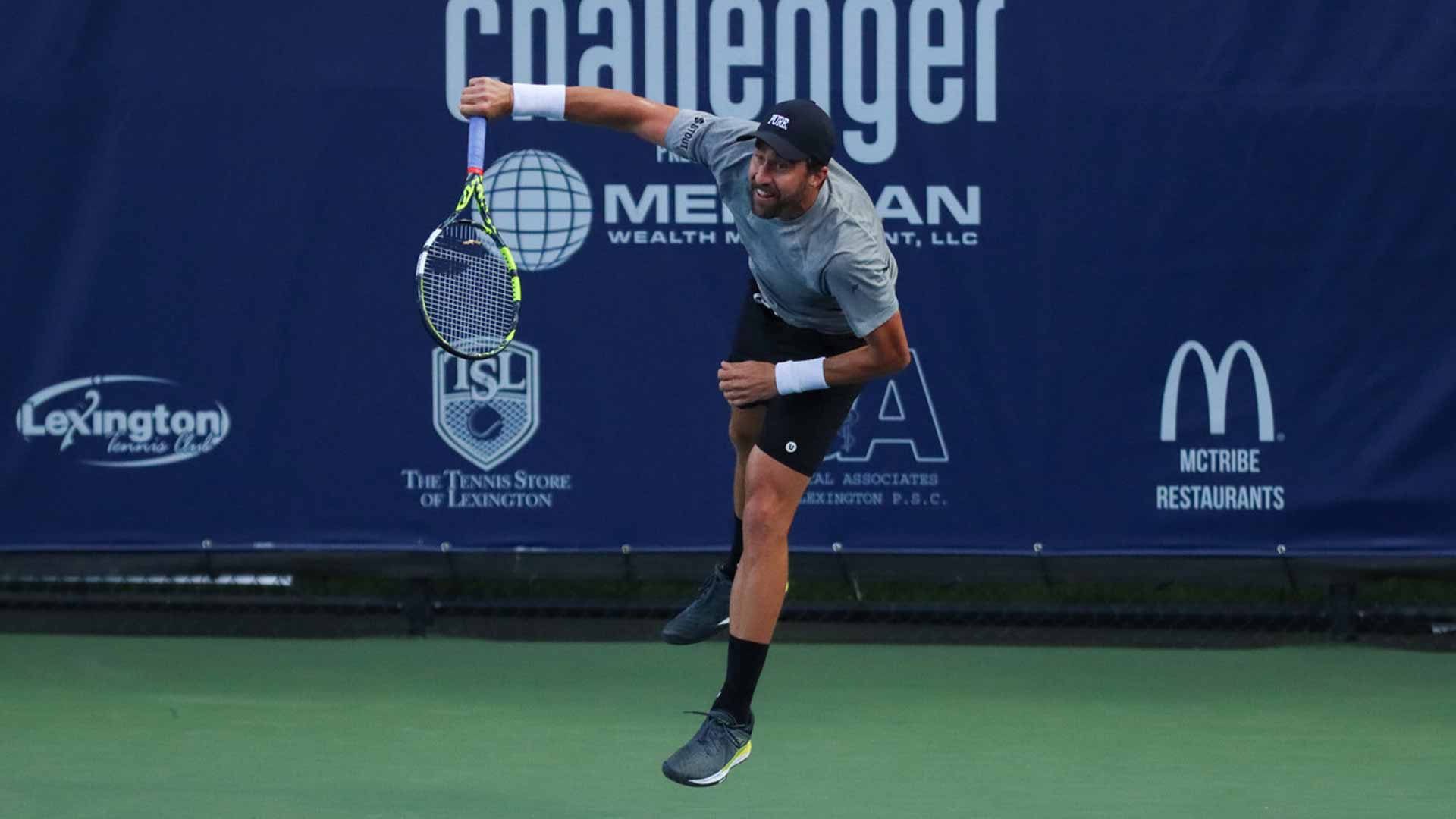 Steve Johnson wins the ATP Challenger 75 event in Lexington, Kentucky.