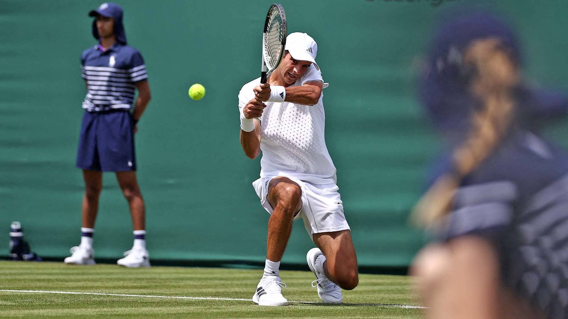 Jodar sees 'green for go' on the grass! Spaniard cruises into Wimbledon R2