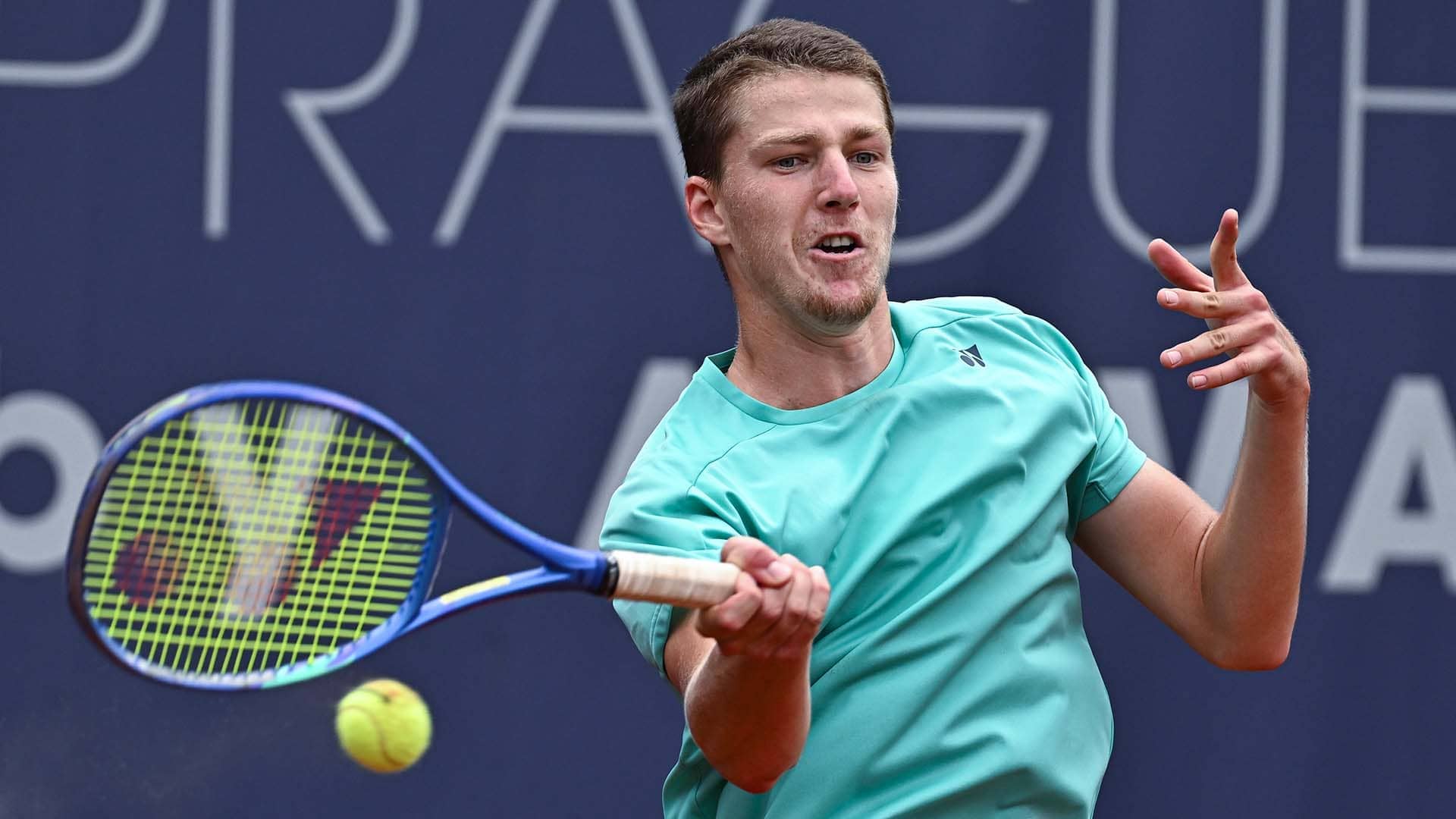 Kumstat, 19, keeps surprising himself in historic Challenger run